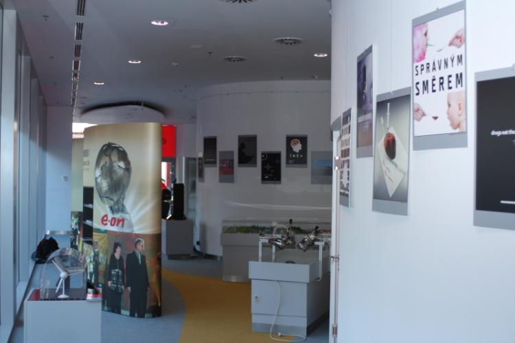 8 Správným směrem