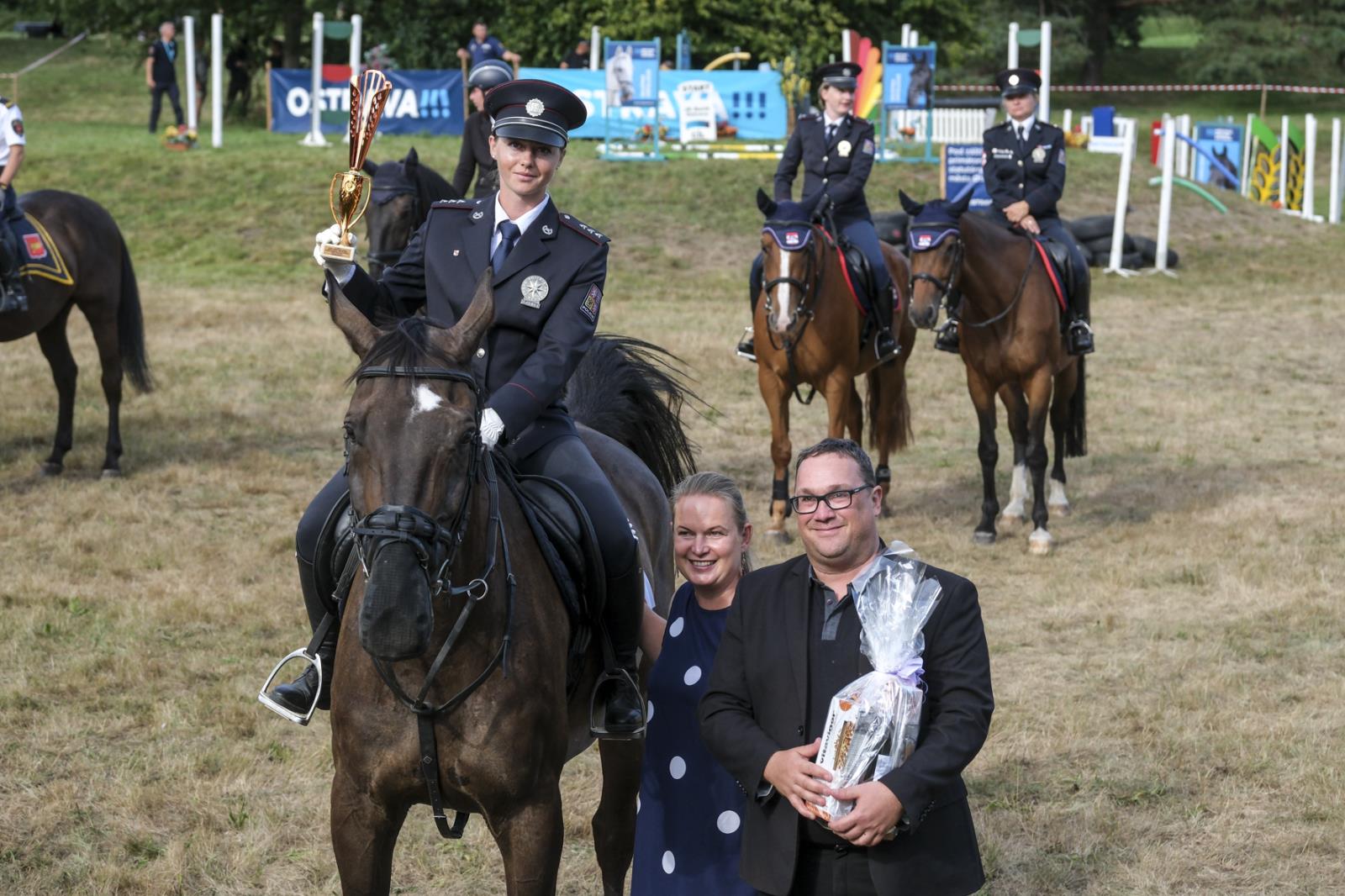 8 prap. Daniela Kryspinová a Quentin v Ostravě(7).jpg