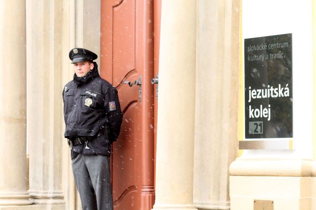 8 zasedani vlad CR a SR v U. Hradisti