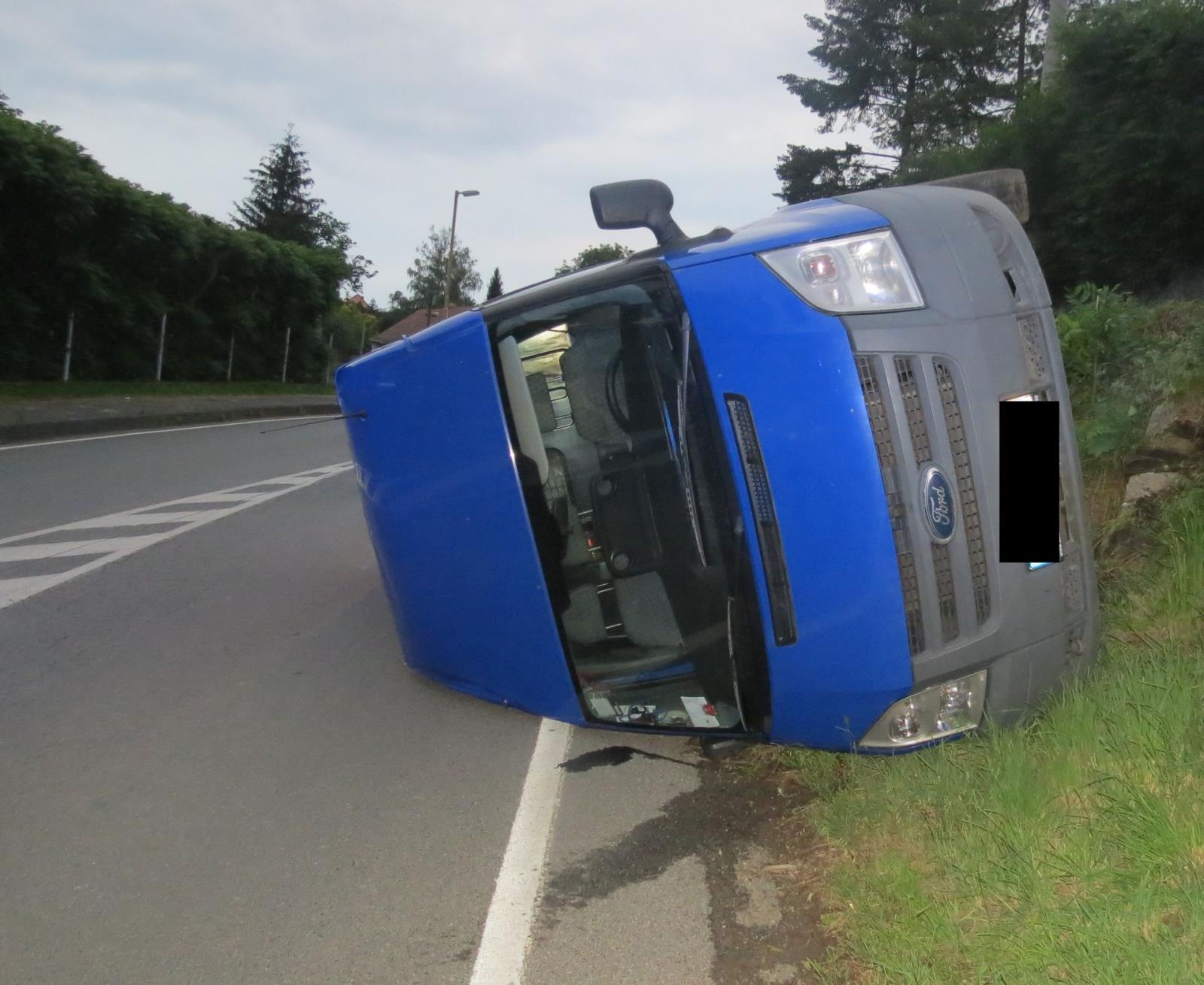 8. 6. Nový Knín, utržená krajnice, škoda 40 tisíc korun.JPG
