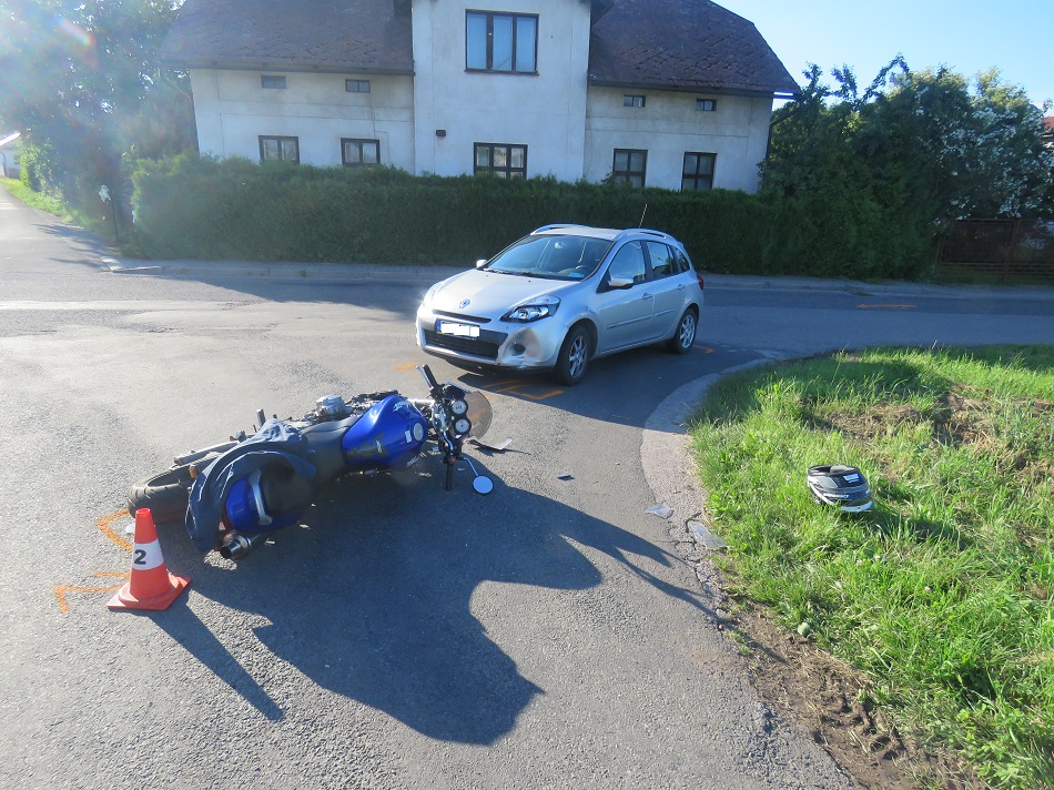 Bílá Třemešná