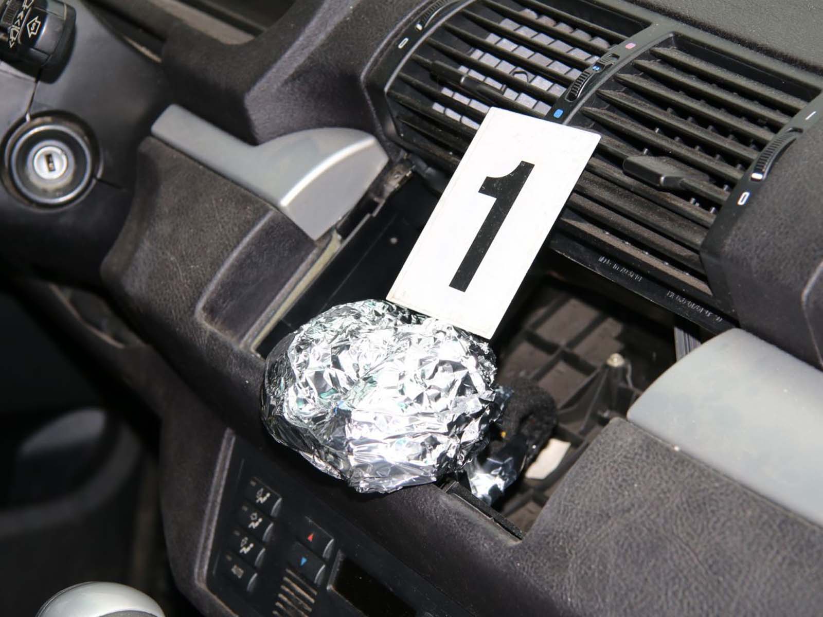 BMW_1.jpg