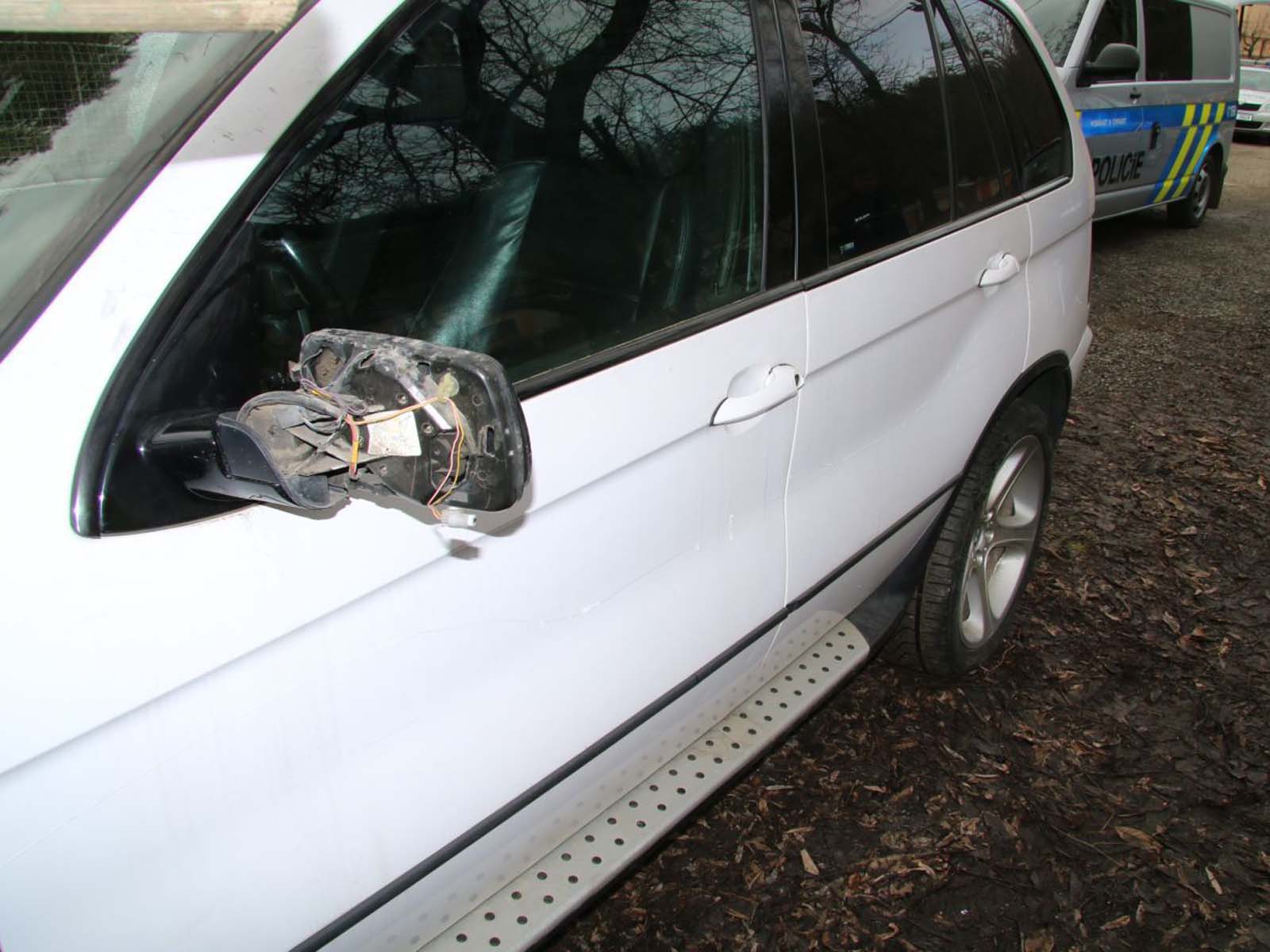 BMW_2.jpg