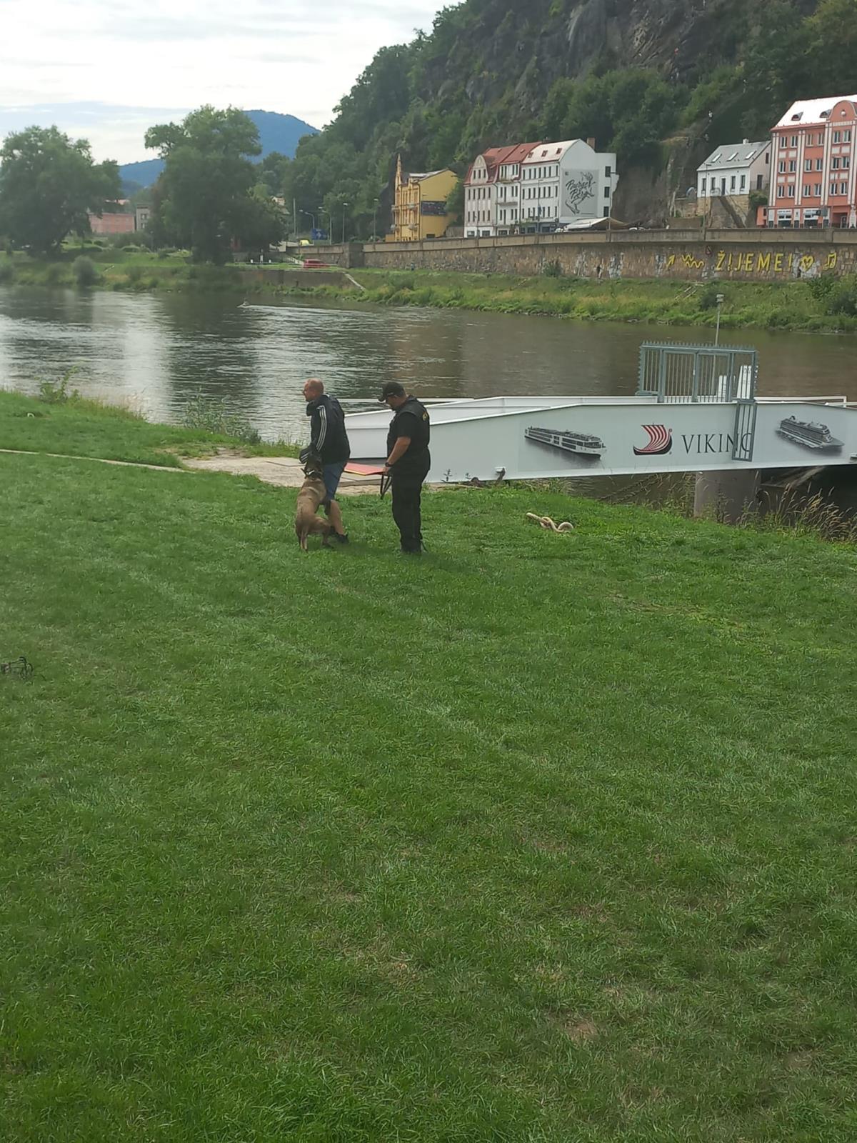Běh na podporu vojenského fondu solidarity a nadace hasičů a policistů