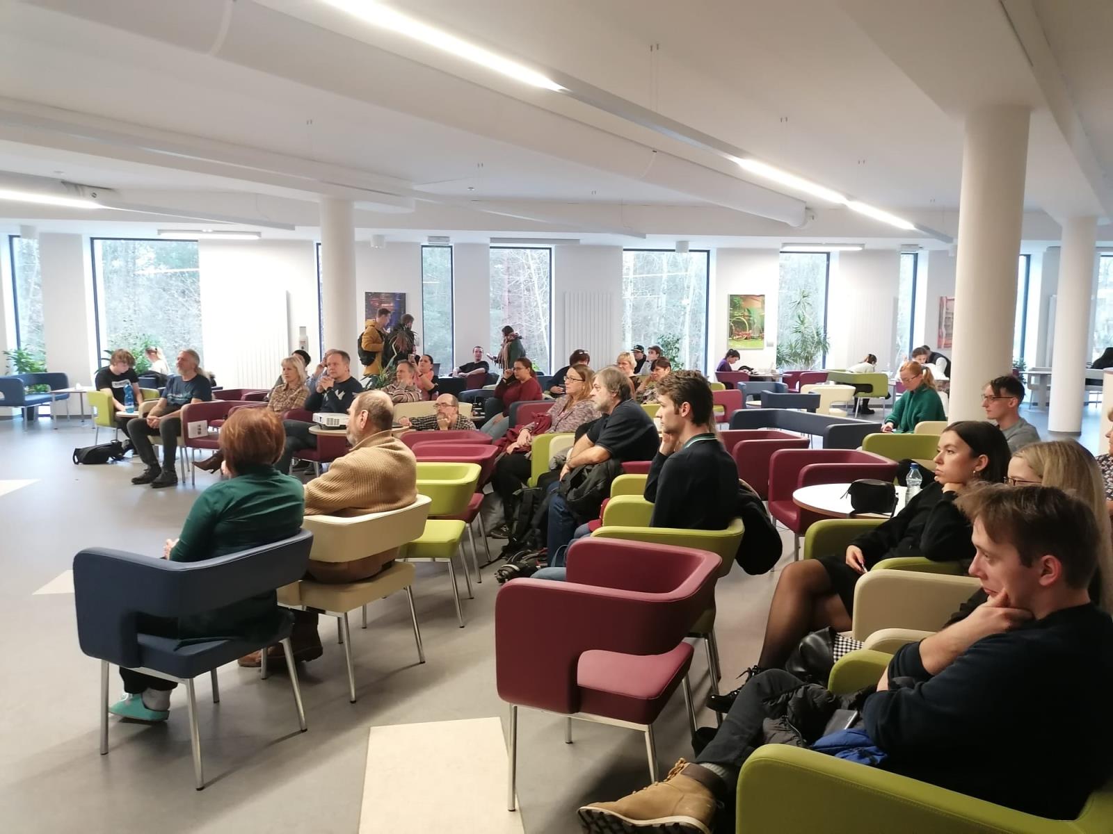 Beseda s Josefem Marešem v Plzni.jpg