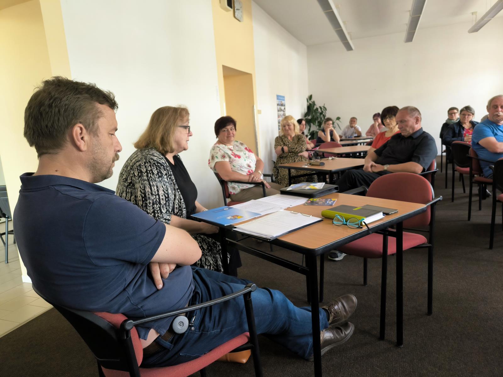 Beseda s pedagogickými pracovníky VOŠ, SPŠ a OA Čáslav