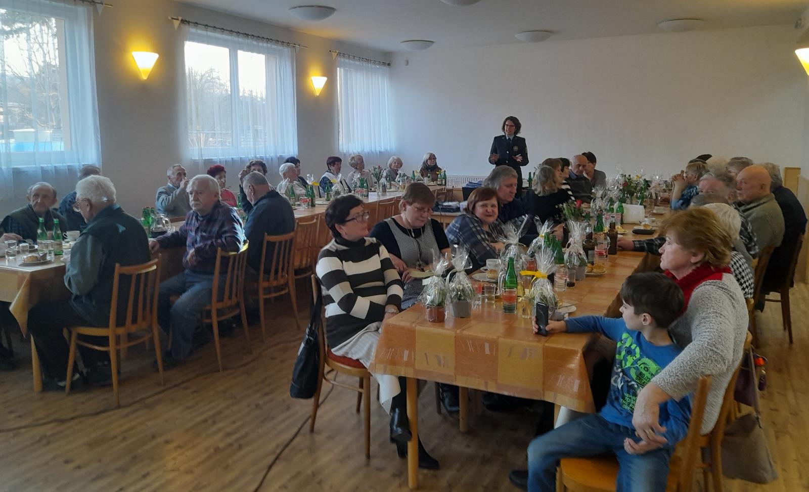 Beseda se seniory 1