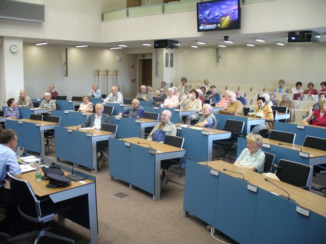 Beseda se seniory v Regiocentru 04