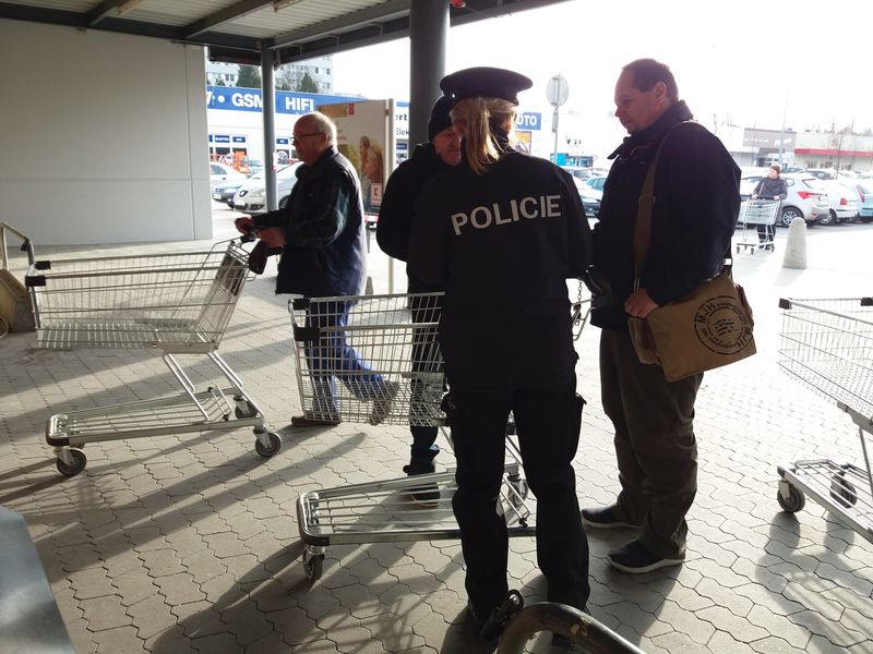 Bezpečné nákupy1.jpg