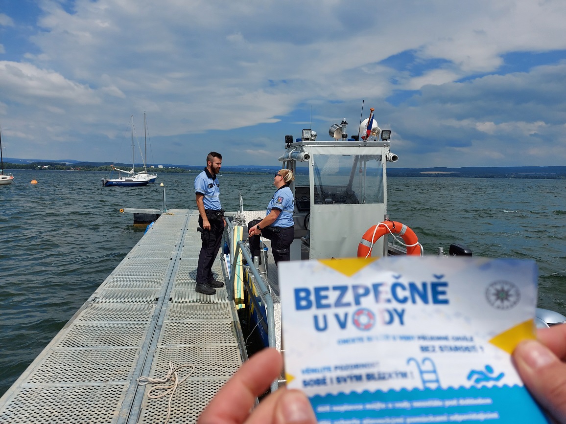 Bezpečně u vody
