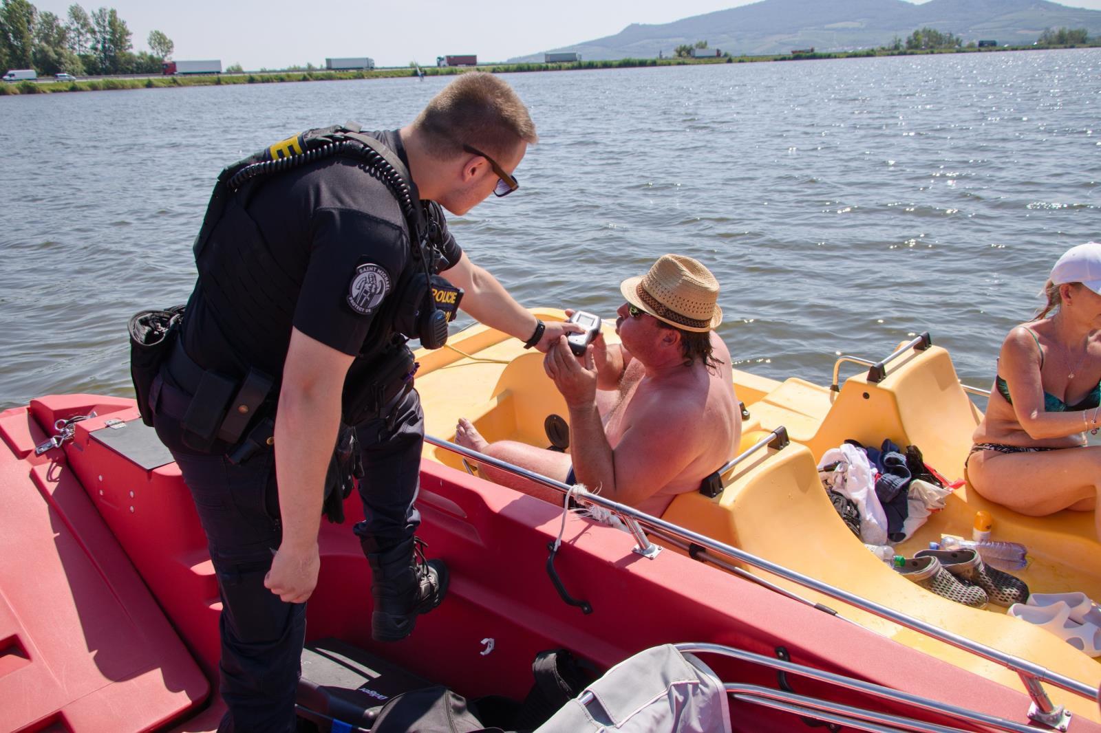 Bezpečně u vody i na vodě