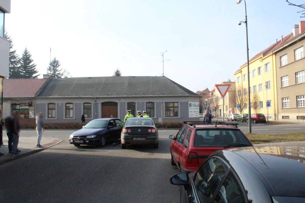Boční střet vozidel v křižovatce