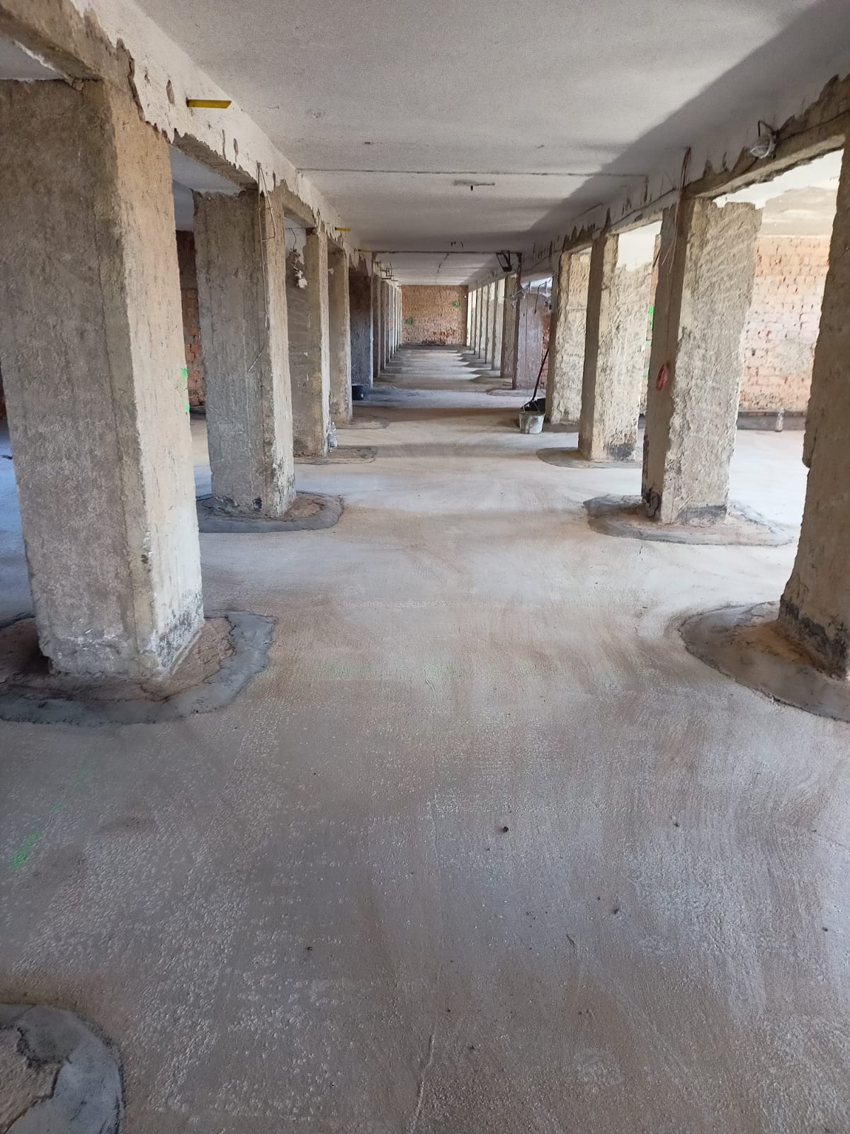 Březen 2022