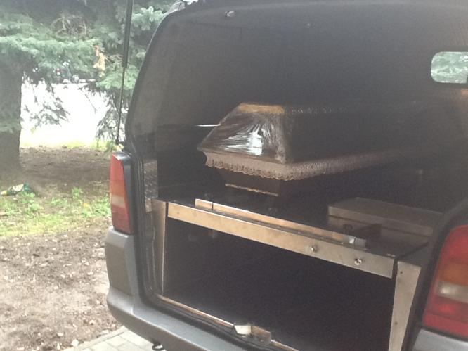 ČB násilný čin II.jpg