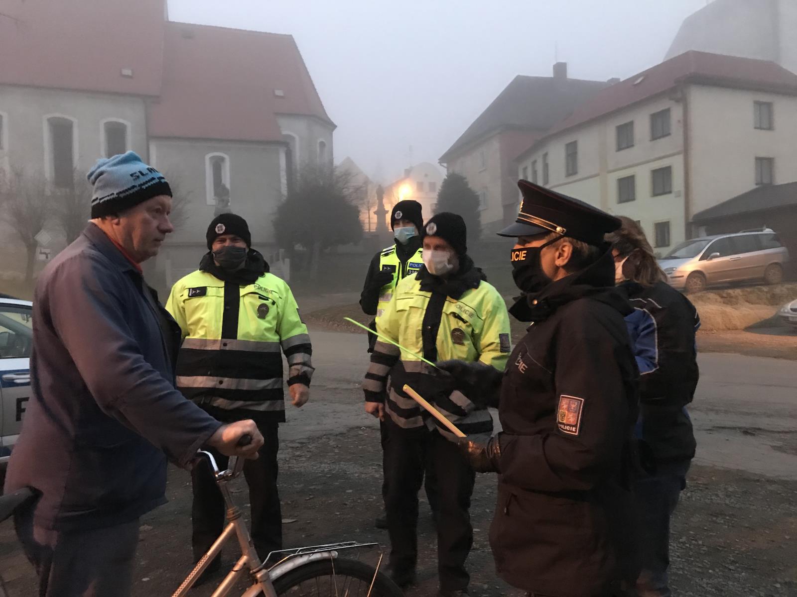 Chodci za snížené viditelnosti - Domažlicko