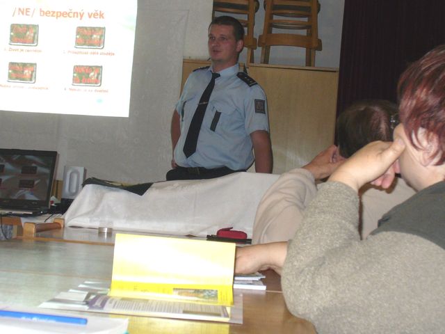 Čistěves 01