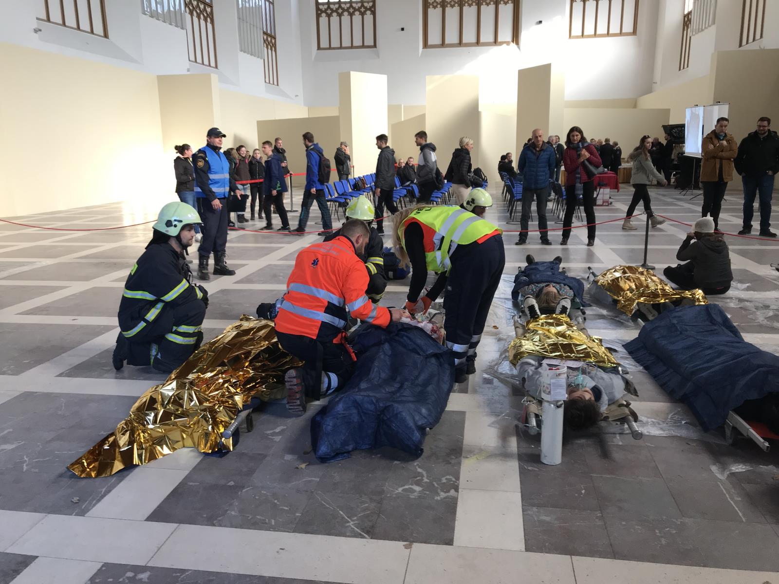 Cvičení ZÁMEK HLUBOKÁ 2019 V.JPG