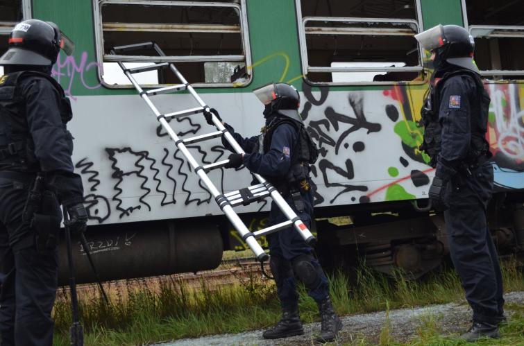 Cvičení krajské pořádkové jednotky