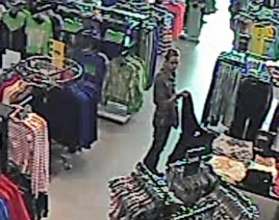 Dívka Stop Shop 01.jpg