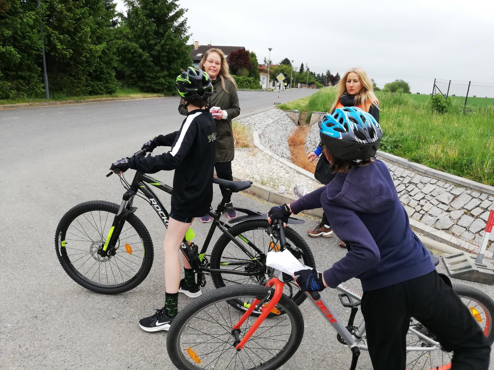 DBA - Na kole jen s přilbou 2.