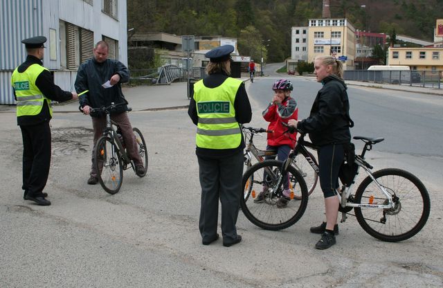 DBA cyklisti4.JPG