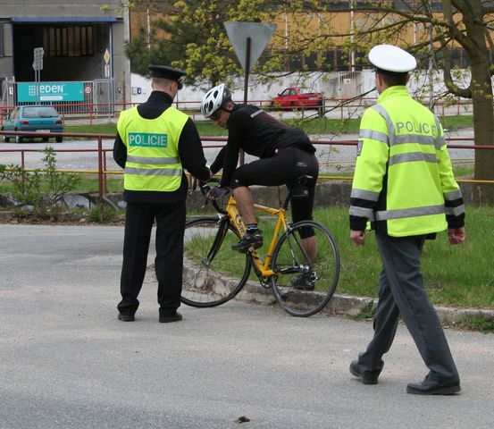 DBA cyklisti5.JPG