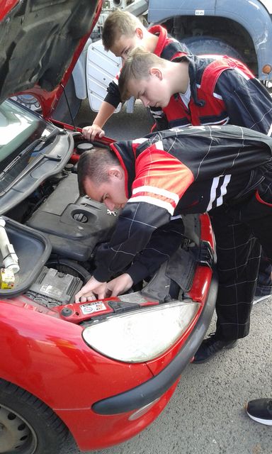 DBA s automechaniky