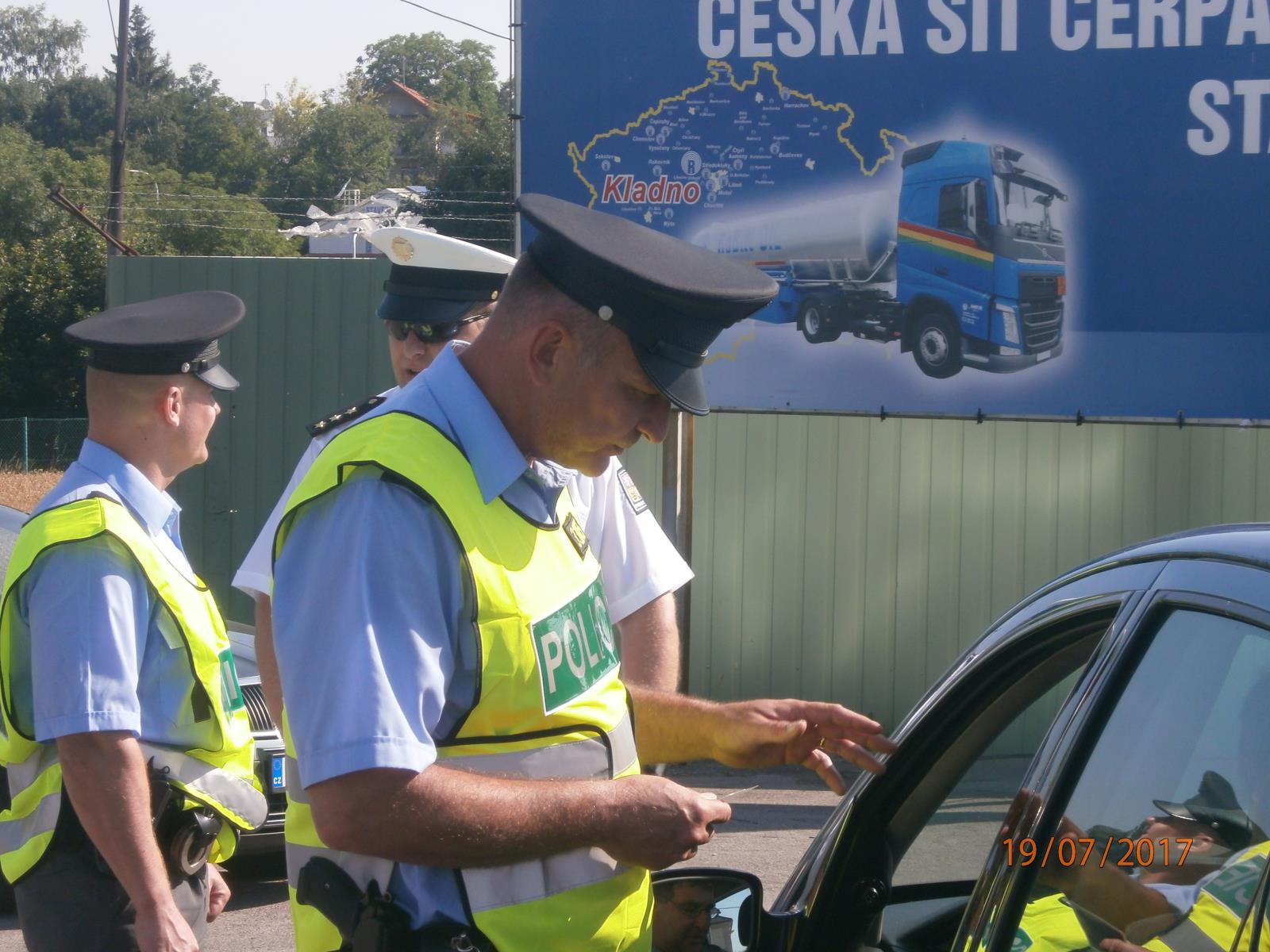 DBA se školáky