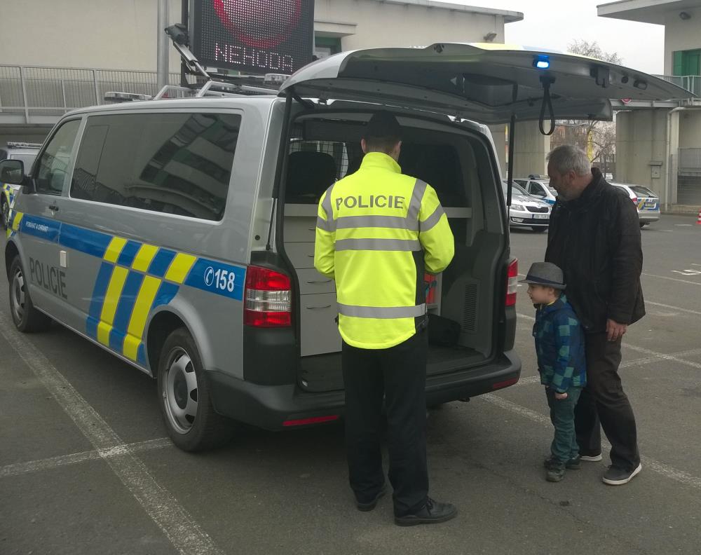 DEN OTEVŘENÝCH DVEŘÍ