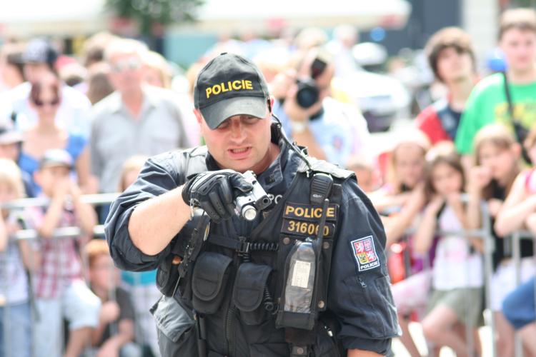 DEN POLICIE (15).jpg