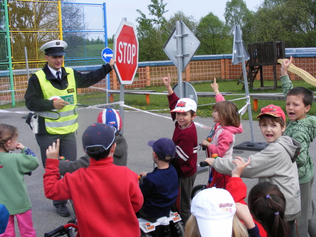 DI + MŠ Hastrmánek 04.jpg