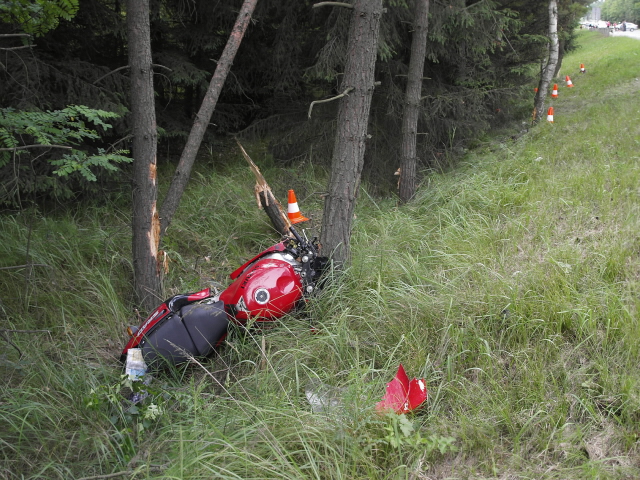 DN - moto - Roudná 24. 6. 2012.jpg