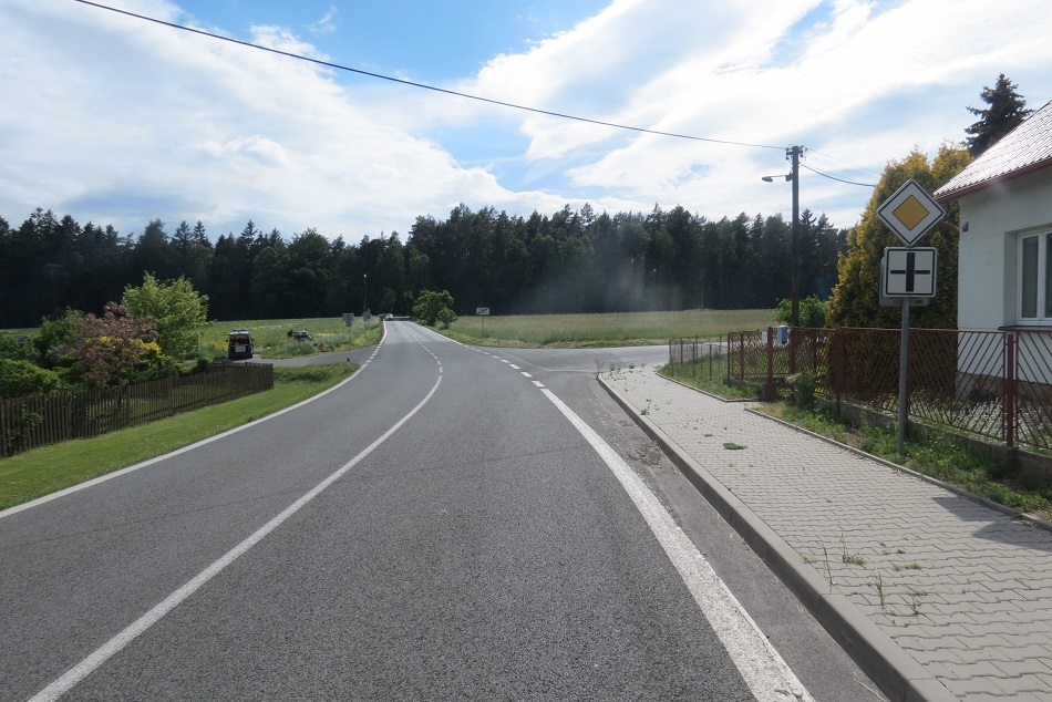 DN - Třebihošť - Dolní Dehtov.jpg