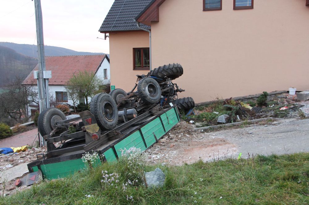 DN_traktor (5).JPG