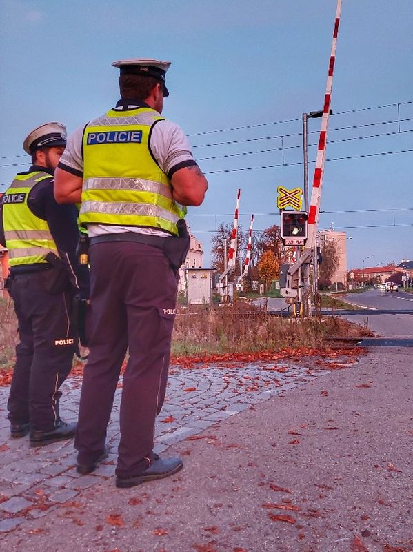Dálniční policisté kontrolovali nejzranitelnější účastníky provozu - Jaroměř 18.10.2022