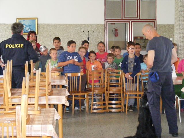 Den IZS - ZŠ Větřní 26.6.2013 - 12.JPG