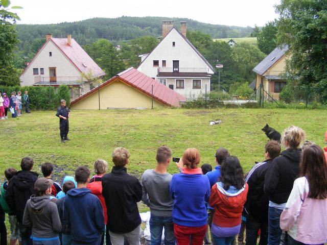 Den IZS - ZŠ Větřní 26.6.2013 - 15.JPG