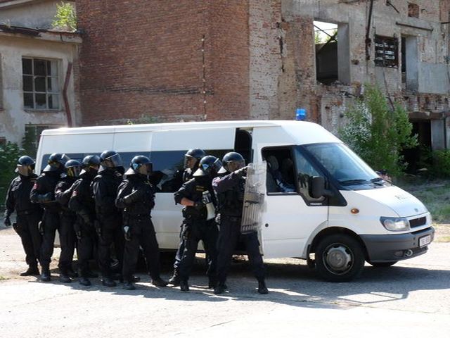 Den Policie CR 06