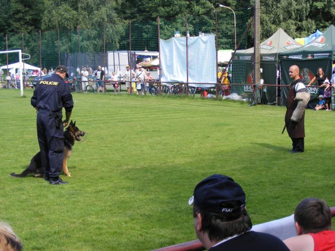 Den obce Ostravice - služební kynologie F-M