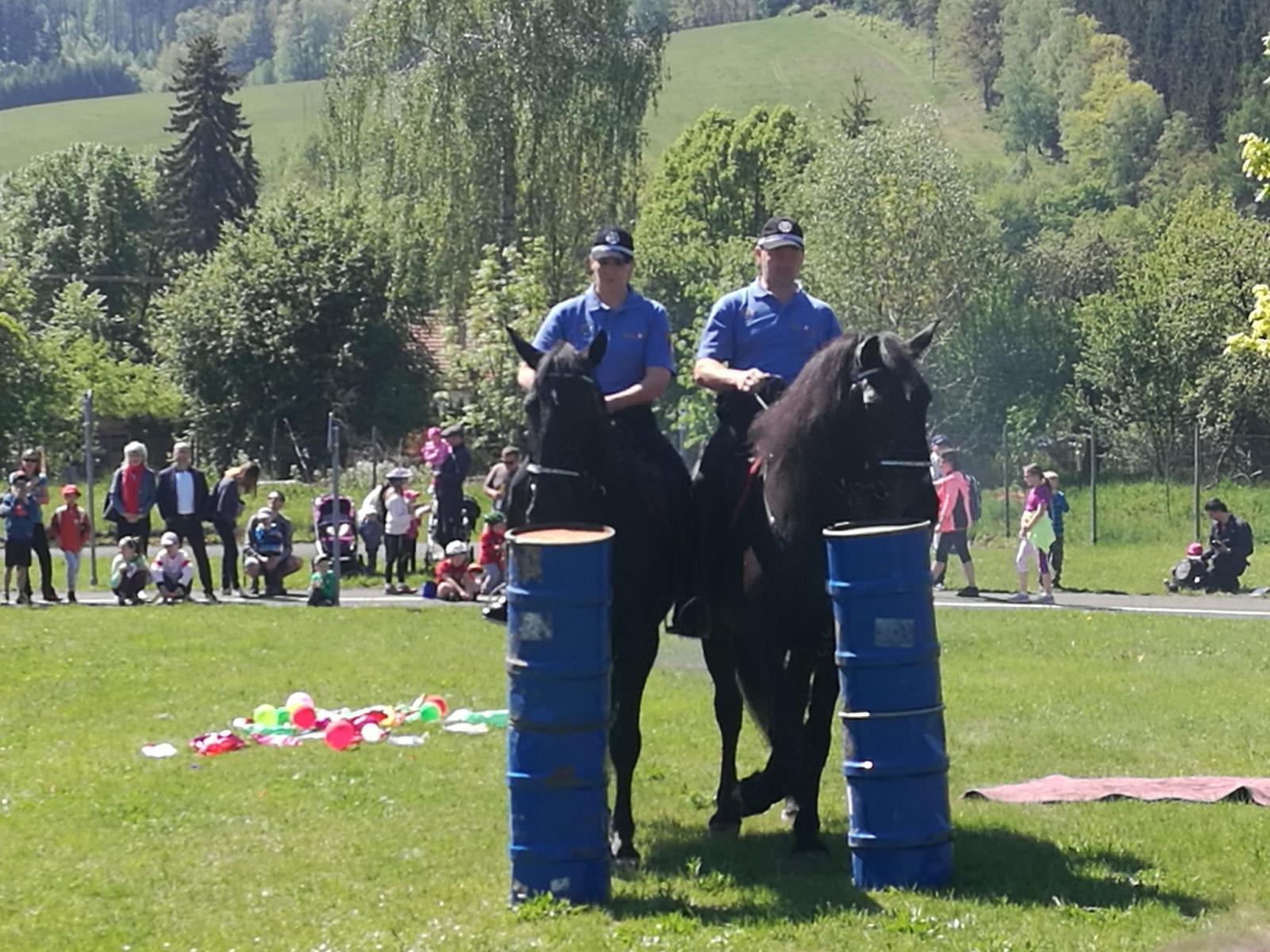 Den s policií 2019