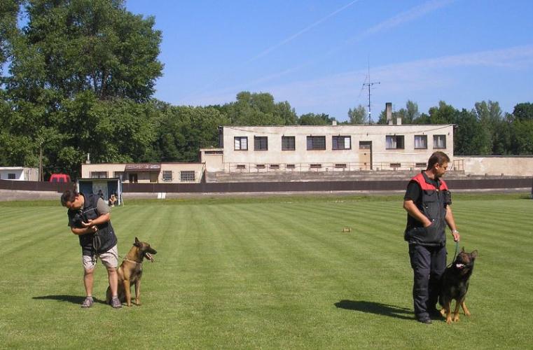 Den s policií Louny