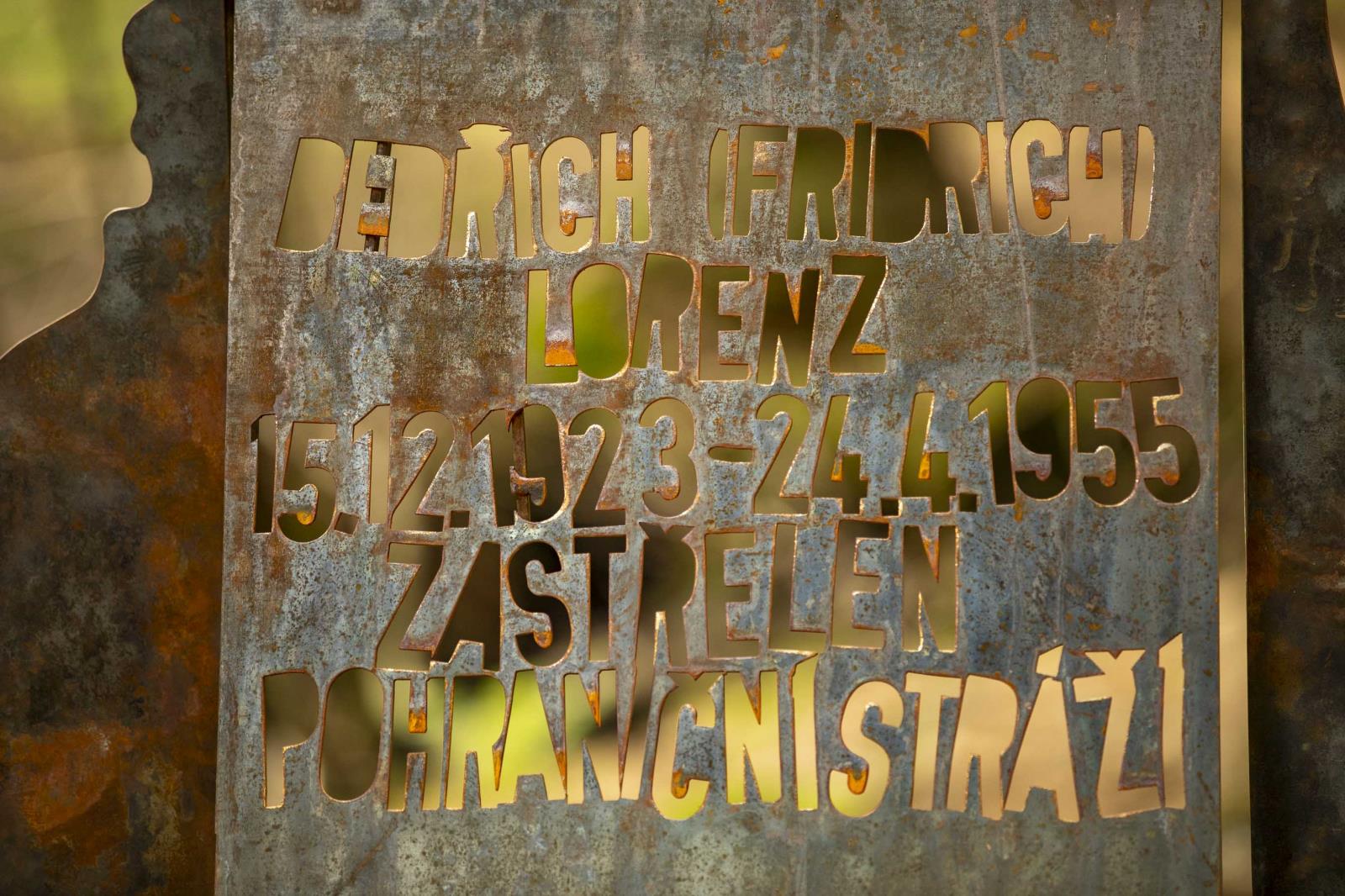  15. 12. 1923 – 24. 4. 1955, ZASTŘELEN POHRANIČNÍ STRÁŽÍ. Foto: Pavel Kořínek