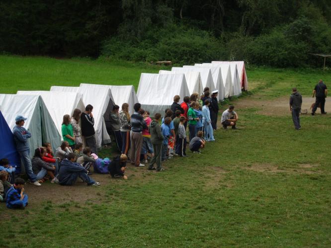 Dolní Mrzatec-vystoupení psovodů.JPG