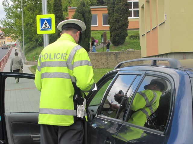 Dopravně bezpečnostní akce - pásy  5
