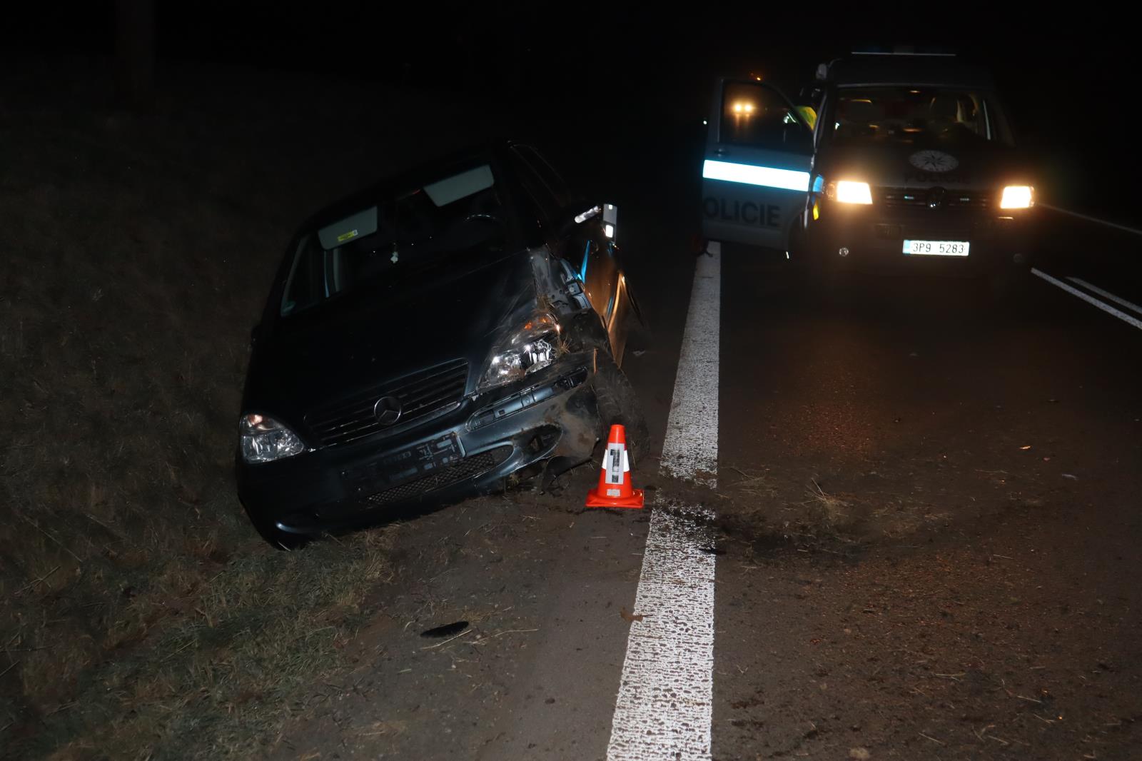 Dopravní nehoda - Brnířov - 28.11.2020