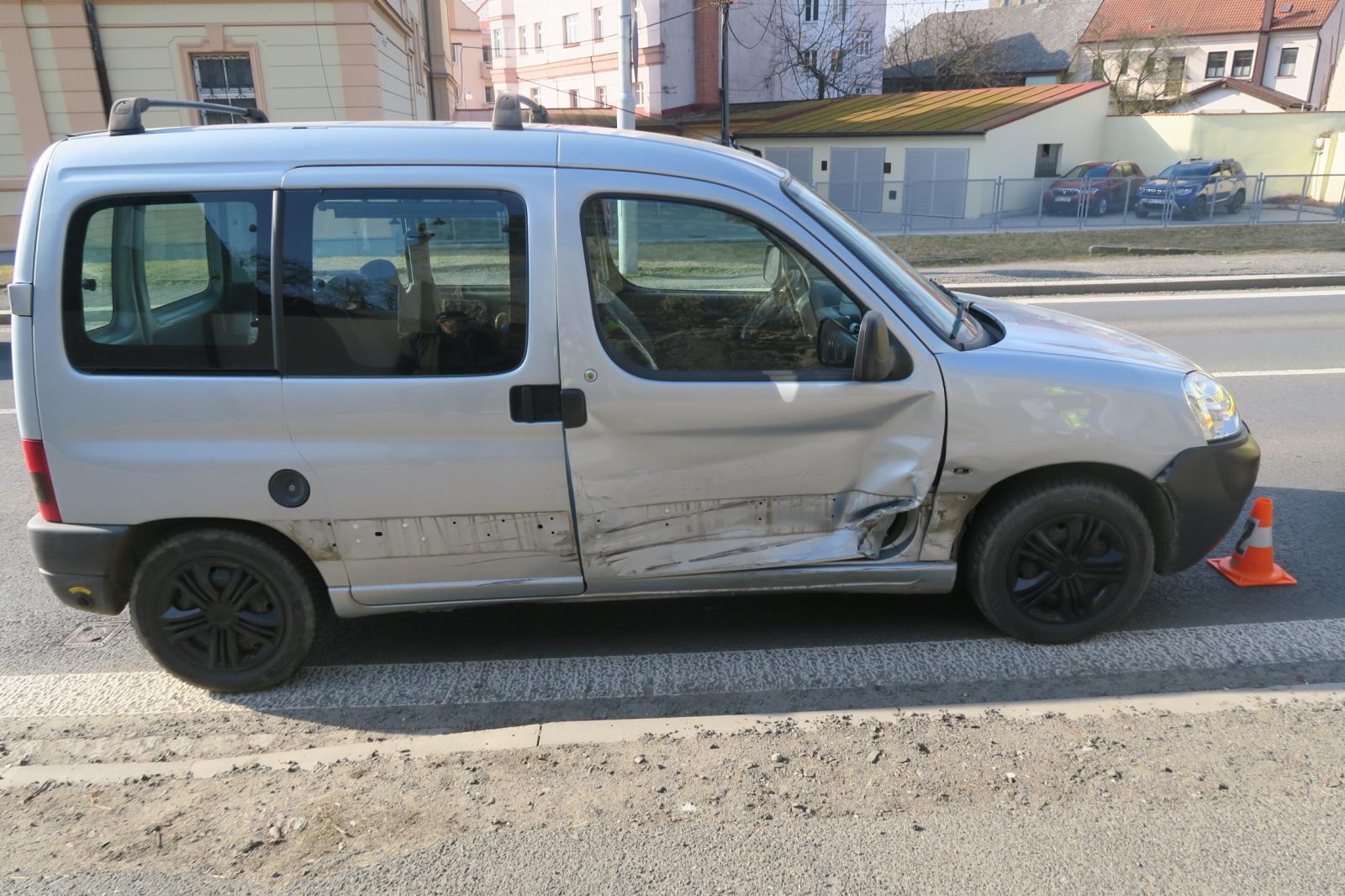 Dopravní nehoda - Domažlice - 14.03.2022
