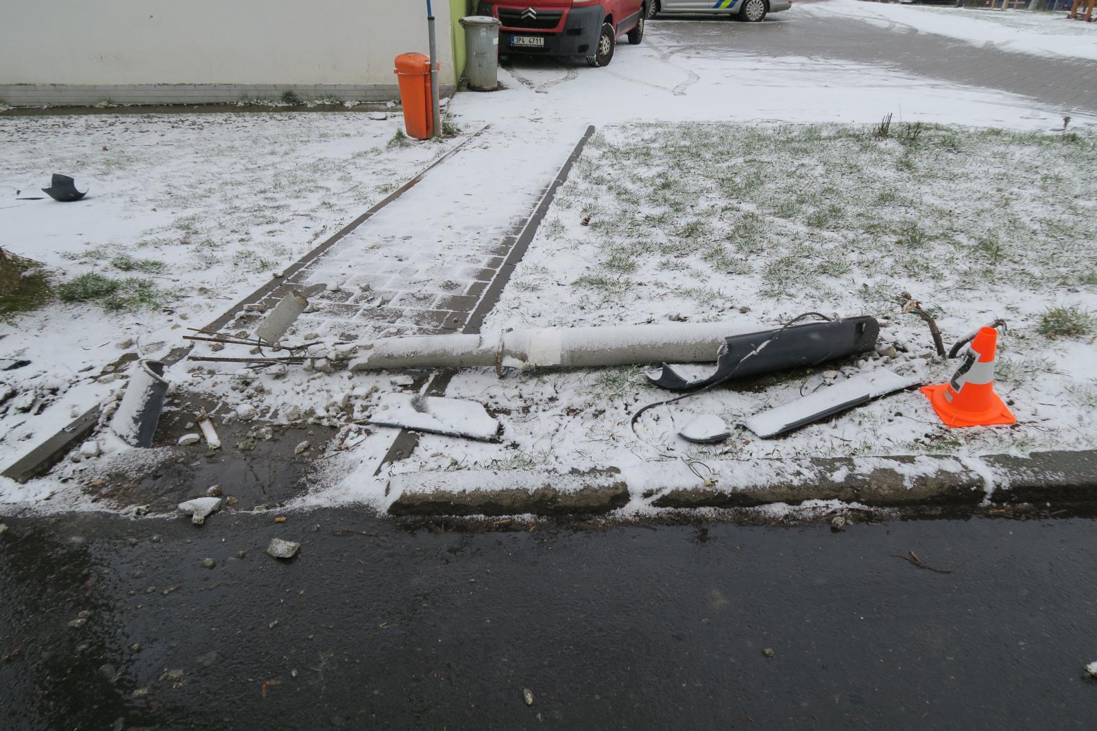 Dopravní nehoda - Holýšov - 06.04.2021