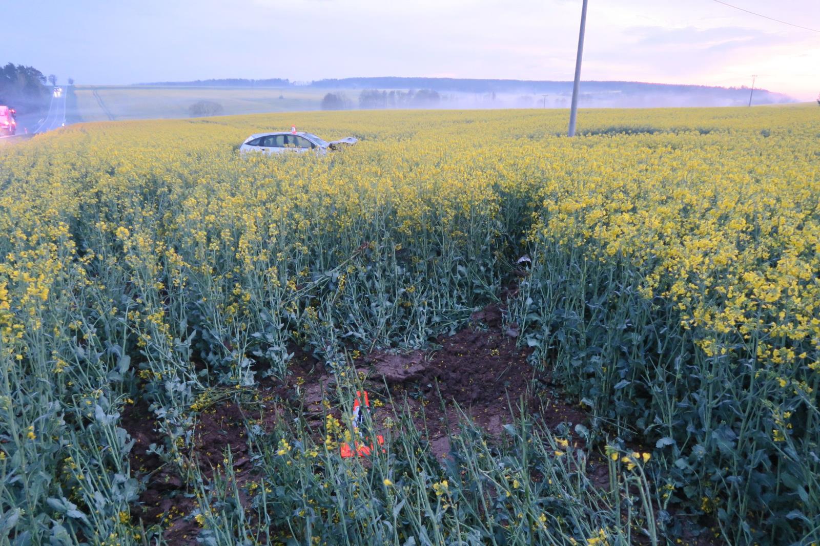 Dopravní nehoda - Kvíčovice - 04.05.2022
