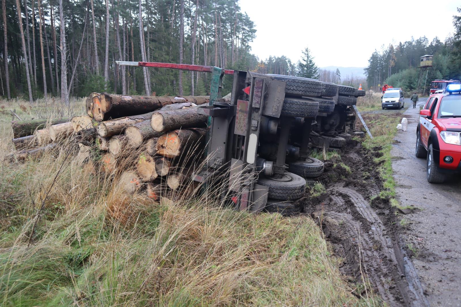 Dopravní nehoda - Orlovice - 16.11.2020