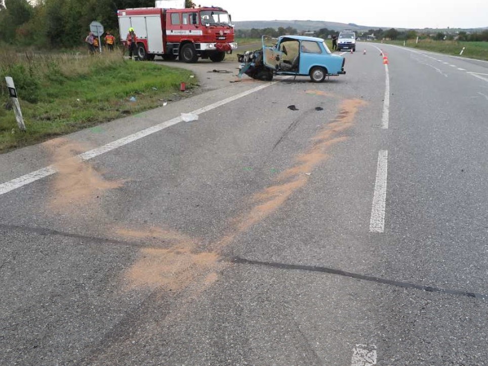 Dopravní nehoda - Zlechov (2)